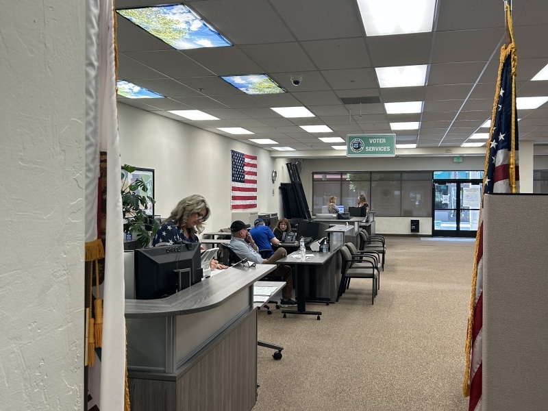 The Shasta County Elections Office. Photo by Annelise Pierce