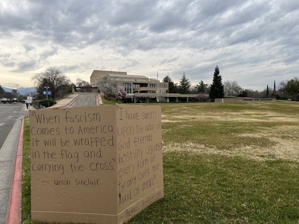Turning Point event in Redding draws modest crowd, small protest &ndash; Shasta Scout